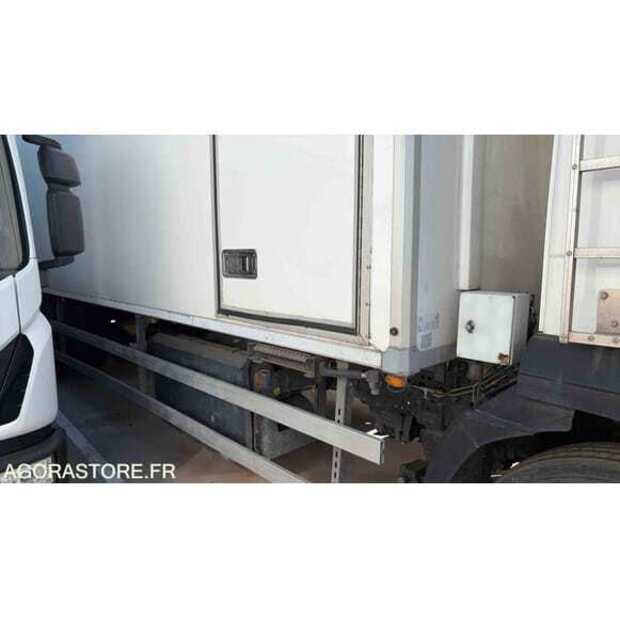 Iveco-48772642