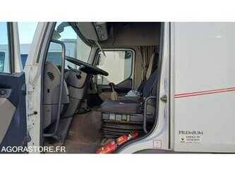 2011-renault-premium-1477674-48772743