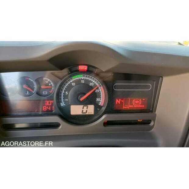2011 رينو PREMIUM-48772748