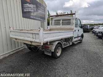 2000-renault-mascot-1477676-48772772