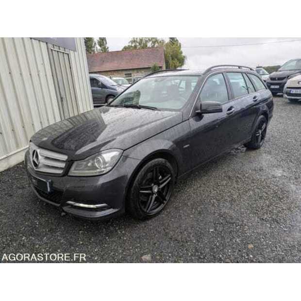 2012 مرسيدس بنز C-CLASS-48772816