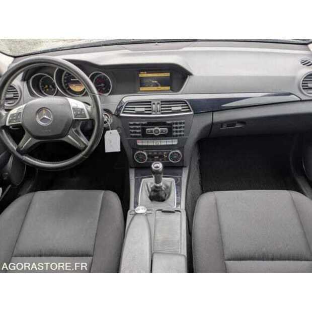 2012 مرسيدس بنز C-CLASS-48772818