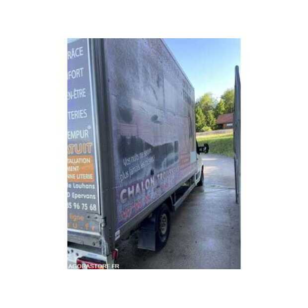 2010 Renault Master RT-48772831