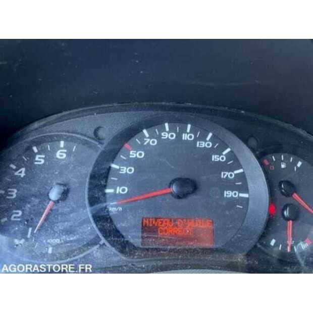 2010 Renault Master RT-48772836