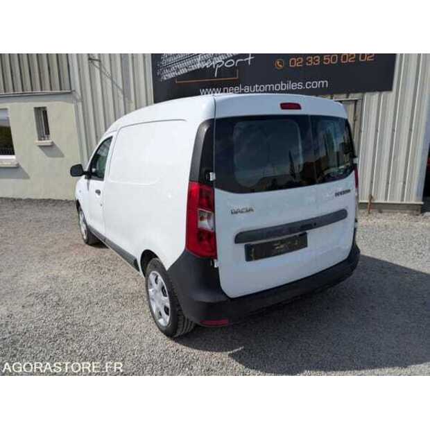 2015 Dacia Dokker-48772875