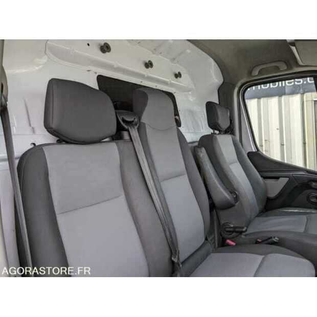 2012 Renault Master-48772888
