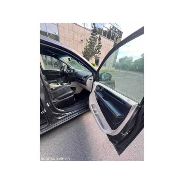 2018 DODGE LARGE CARAVAN-48773174