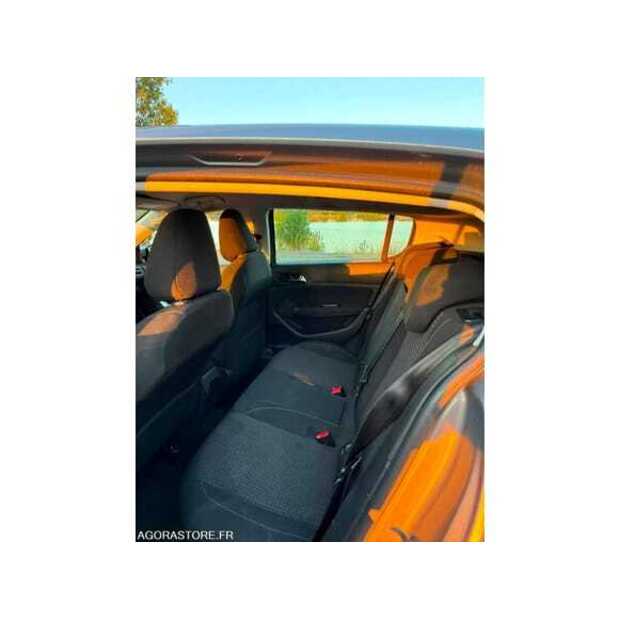 2018 Peugeot 308-48773338