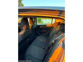 2018-peugeot-308-1477710-48773338