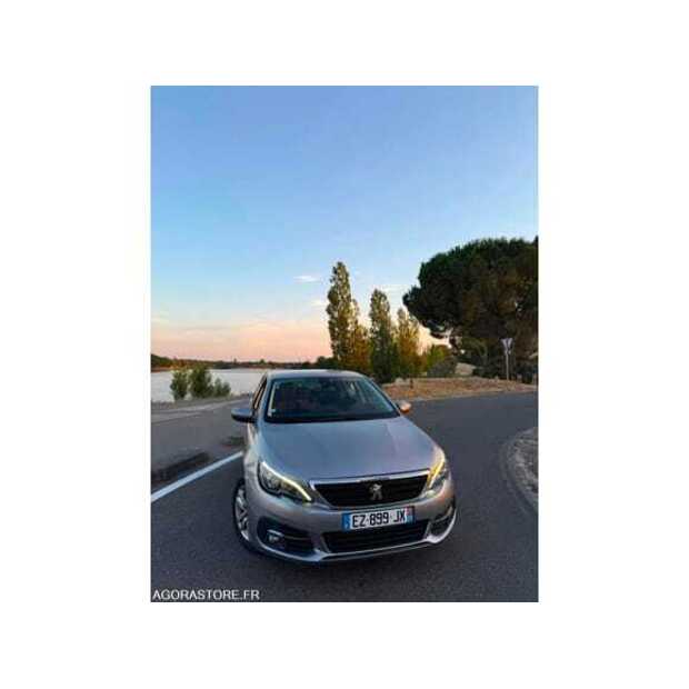 2018 Peugeot 308-48773339