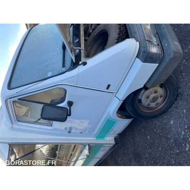 1995 Renault Master-48773393