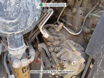 caterpillar-216b-1478036-48778331