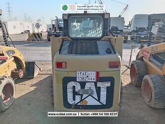 caterpillar-216b-1478036-48778339