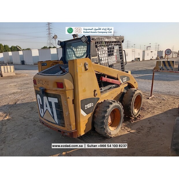 2012 كاتربيلر 216B-48778483