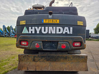 2018-hyundai-hw-140-1478061-48778846