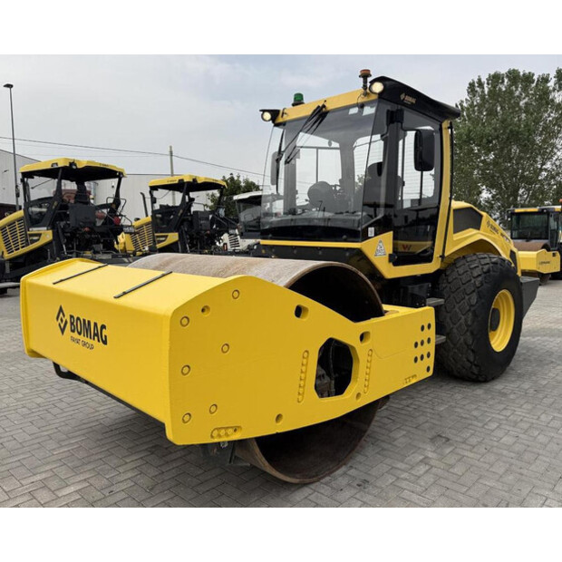 2021 BOMAG BW216DH-5-48778889