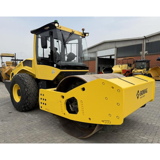 2021 BOMAG BW216DH-5-48778901