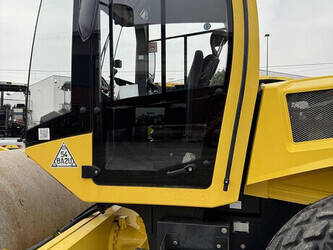 2021-bomag-bw216dh-5-48778917