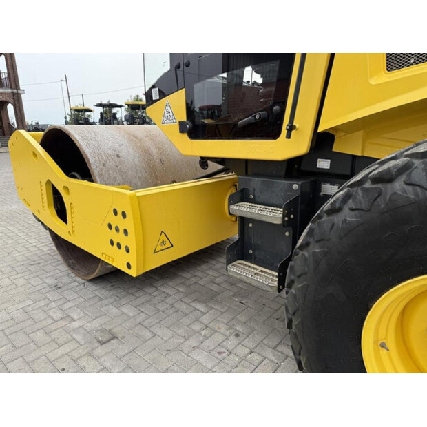 2021 BOMAG BW216DH-5-48778922