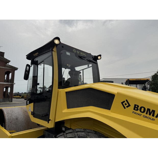 2021 BOMAG BW216DH-5-48778925