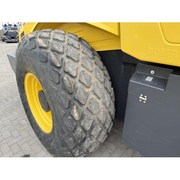2021 BOMAG BW216DH-5-48778934