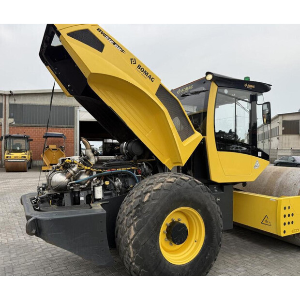 2021 BOMAG BW216DH-5-48778962