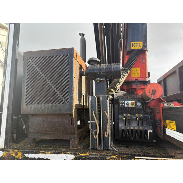 2000 Broshuis PALFINGER 17502-48779017