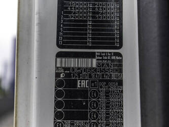 2020-man-tgx-18-470-1478070-48779118
