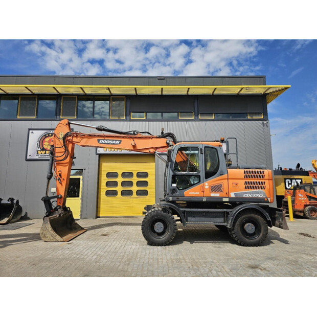 2016 Doosan DX170W-5-48780439