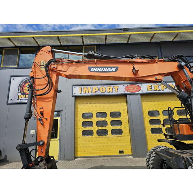 2016 Doosan DX170W-5-48780451