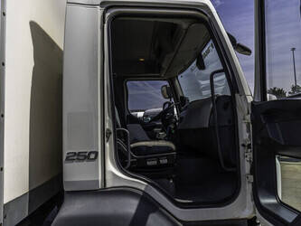 2015-volvo-fe-250-1478071-48780644