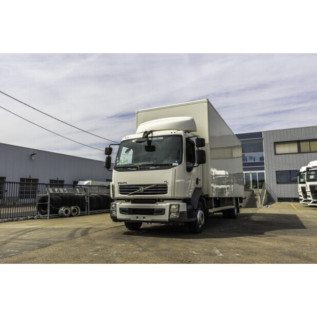 2010 Volvo FL 240-48780653