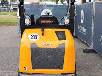 2022-giant-g2200e-x-tra-48780898