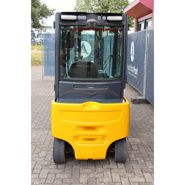 2012 Jungheinrich EFG 320-48781001