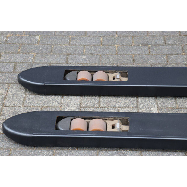 2015 BT SWE140L-48781272