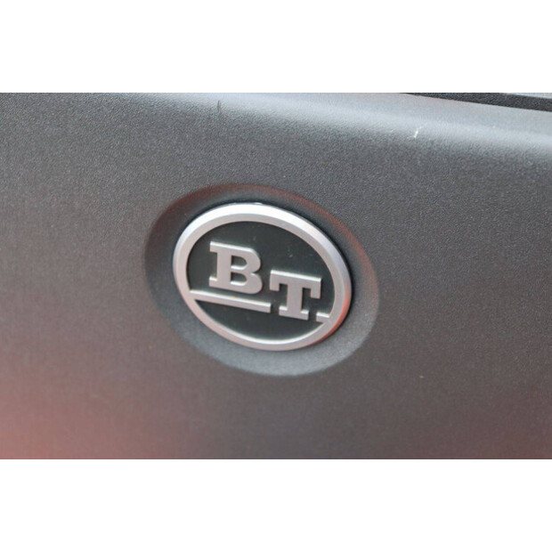 2015 BT SWE140L-48781416
