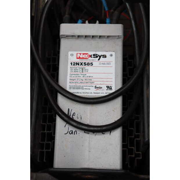 2015 BT SWE140L-48781418