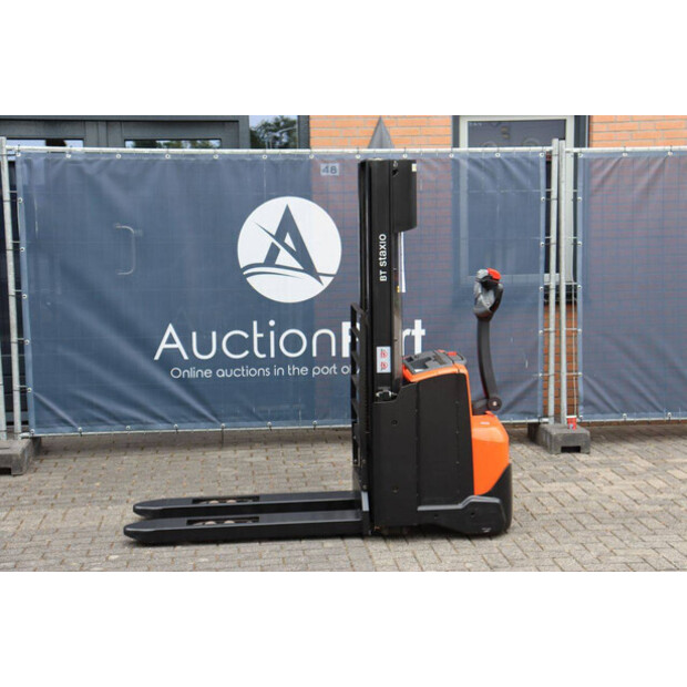 2016 BT SWE140L-48781514