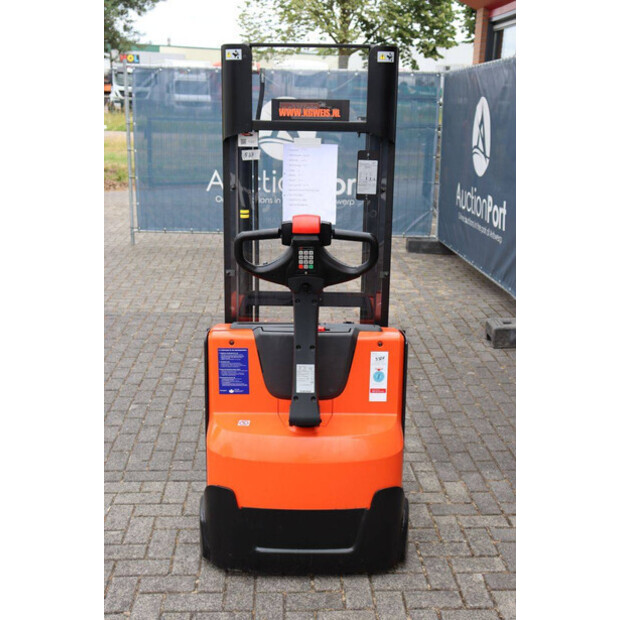 2016 BT SWE140L-48781518