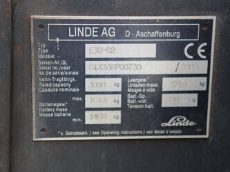 2003-linde-e30-02-1478163-48781998
