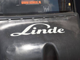 2003-linde-e30-02-1478163-48782004