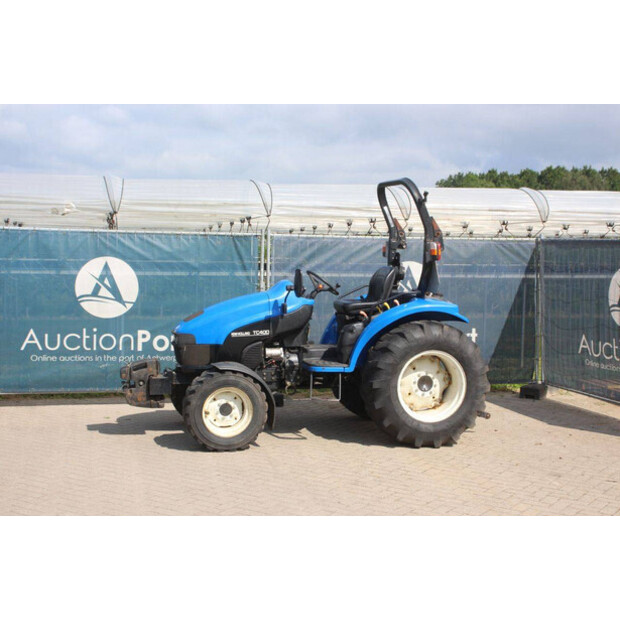 New Holland TC40D-48782723