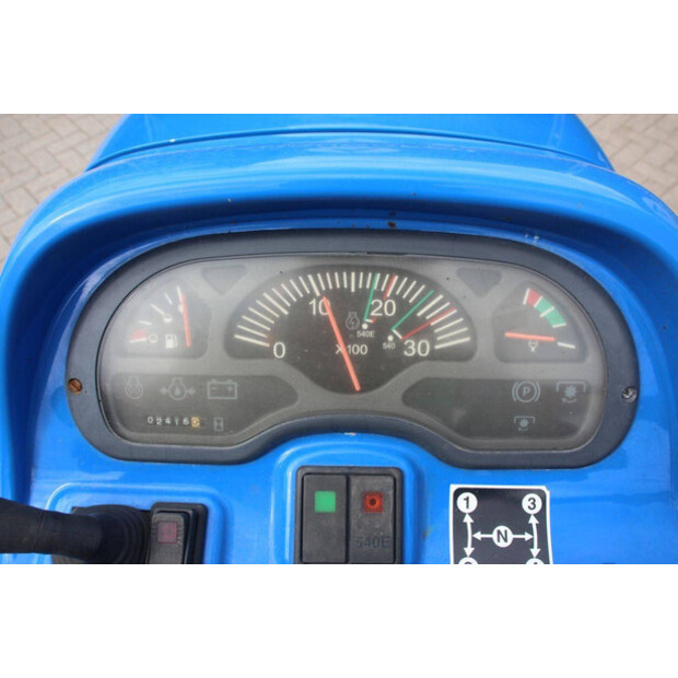 New Holland TC40D-48782757