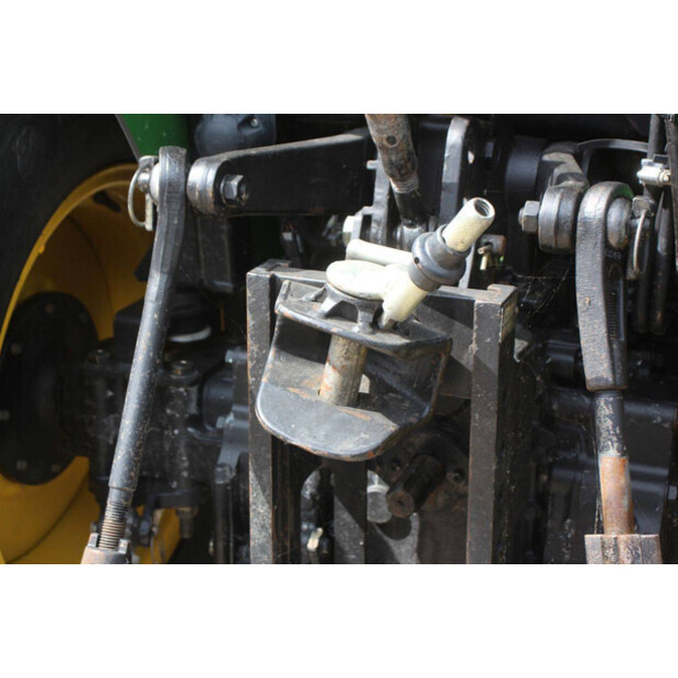 2003 JOHN DEERE 3720-48782785