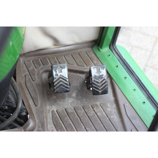 2003 JOHN DEERE 3720-48782792