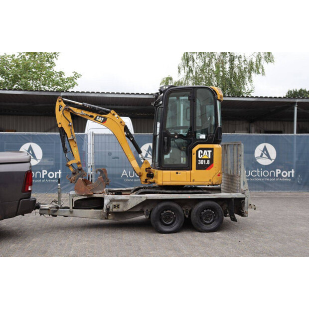 Caterpillar 301.8-48782837
