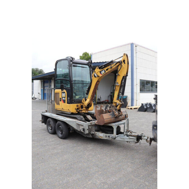Caterpillar 301.8-48782843