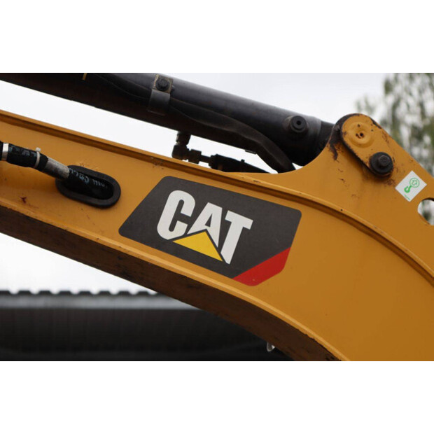 Caterpillar 301.8-48782847