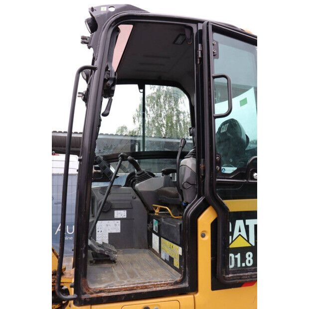 Caterpillar 301.8-48782858