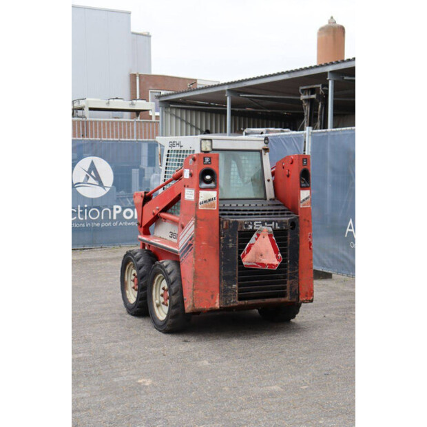 Gehl SL3610-48782945
